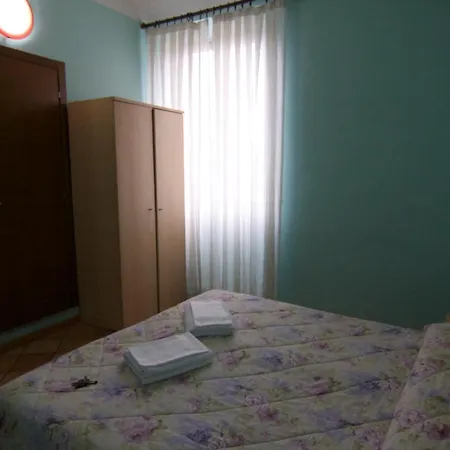 Hotel Cordova 2*